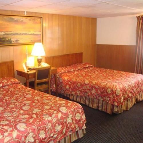 Golden Wheat Budget Host Inn Junction City Eksteriør billede